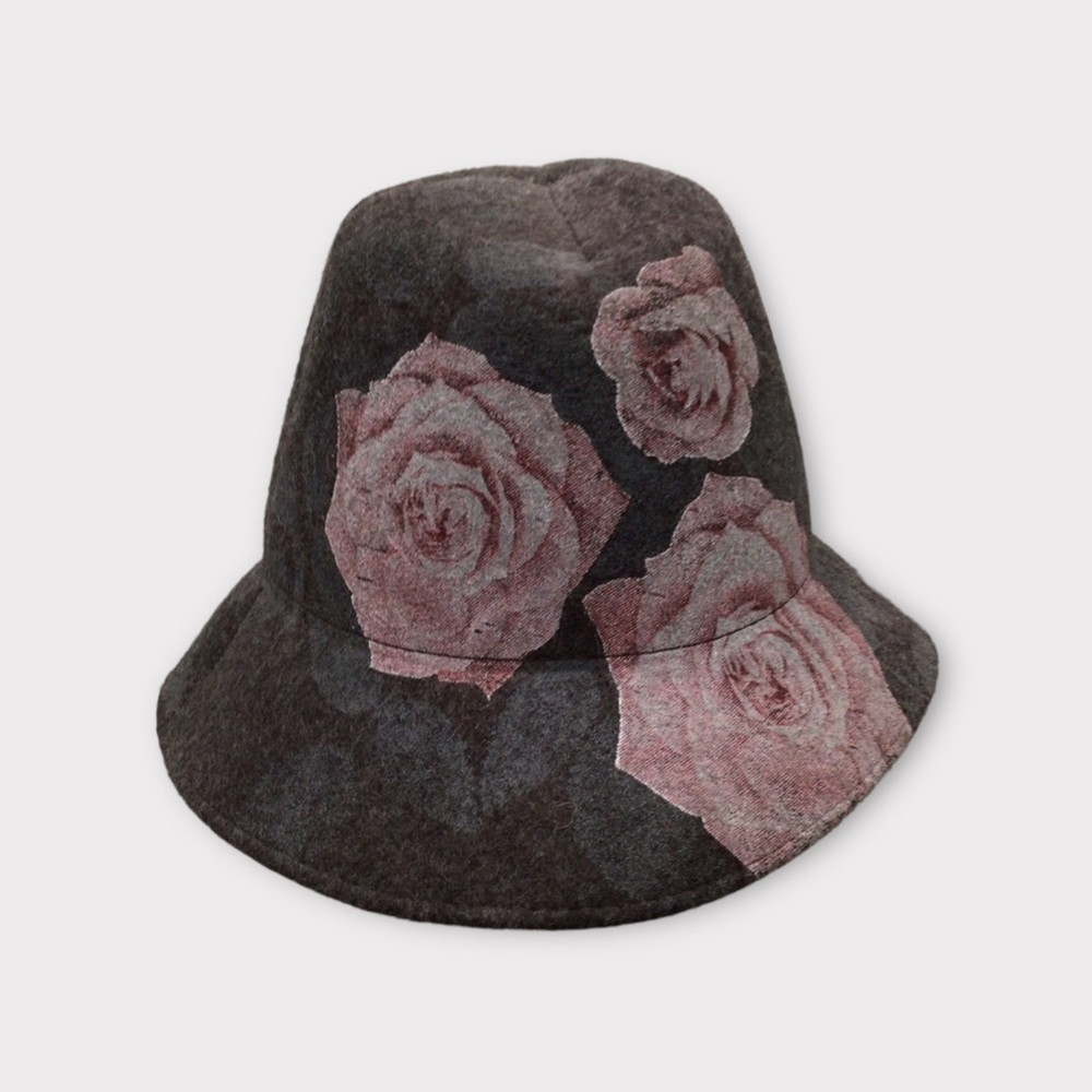 Tarnish Gray with roses Wool Hat